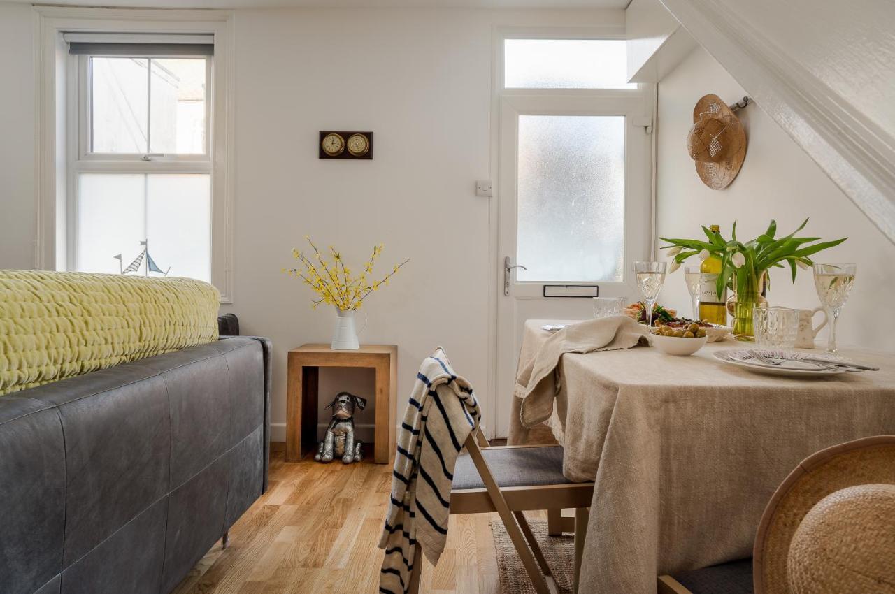 The End House - Cosy And Central Ντάρτμουθ Εξωτερικό φωτογραφία