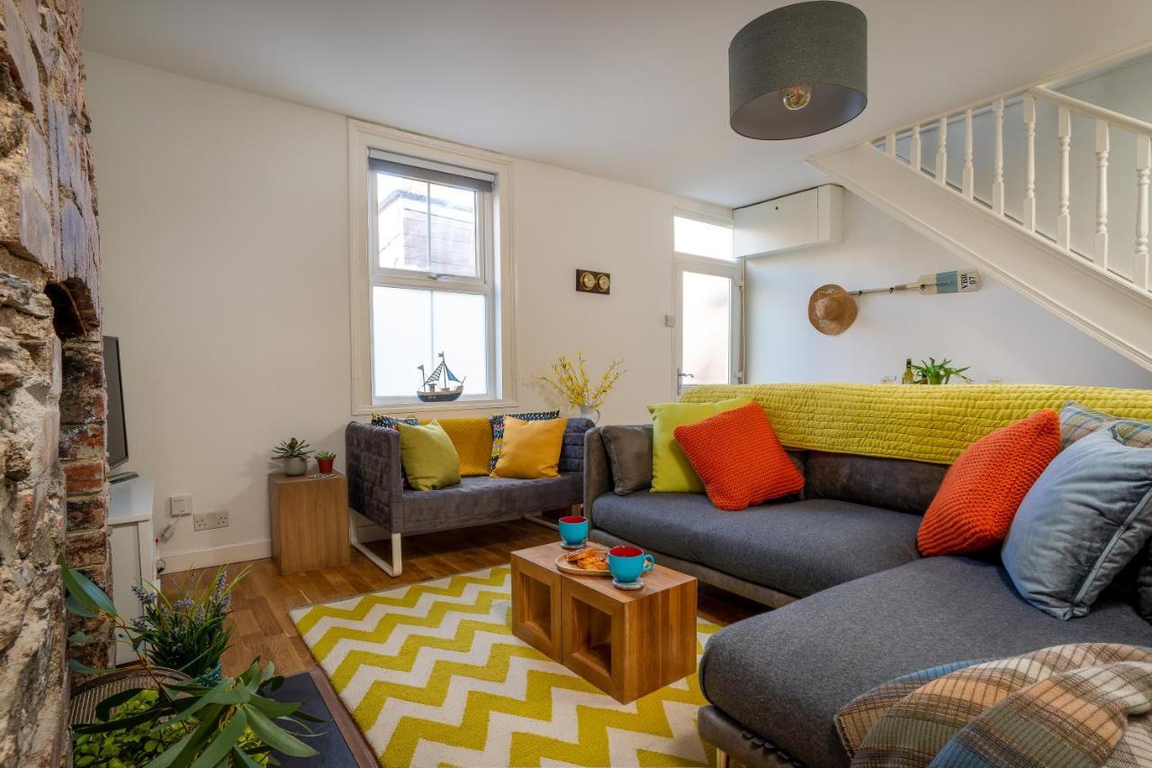 The End House - Cosy And Central Ντάρτμουθ Εξωτερικό φωτογραφία